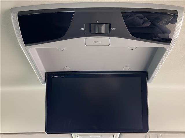 オデッセイ アブソルート・ホンダセンシング　純正９インチナビ＆フルセグＴＶ＆ＤＶＤ＆ＣＤ＆ＳＤ＆ＢＴ＆ＨＤＭＩ　バックカメラ　リヤフリップダウンモニター　純正エンジンスターター　両側パワースライドドア　ホンダセンシング　ＥＴＣ　Ｐシート（19枚目）
