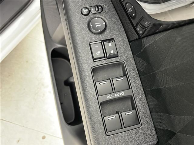 オデッセイ アブソルート・ホンダセンシング　純正９インチナビ＆フルセグＴＶ＆ＤＶＤ＆ＣＤ＆ＳＤ＆ＢＴ＆ＨＤＭＩ　バックカメラ　リヤフリップダウンモニター　純正エンジンスターター　両側パワースライドドア　ホンダセンシング　ＥＴＣ　Ｐシート（22枚目）