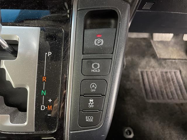 アルファード ２．５Ｓ　純正９．２インチＤＡ＆ナビ＆ＢＴ　バックモニター　レーダークルーズコントロール　アイドリングストップ　ＡＣ１００Ｖ　寒冷地仕様　両側パワースライド　レザー調シートカバー　夏冬タイヤ　保証書取説有（17枚目）