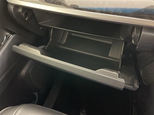 アルファード ２．５Ｓ　純正９．２インチＤＡ＆ナビ＆ＢＴ　バックモニター　レーダークルーズコントロール　アイドリングストップ　ＡＣ１００Ｖ　寒冷地仕様　両側パワースライド　レザー調シートカバー　夏冬タイヤ　保証書取説有（19枚目）