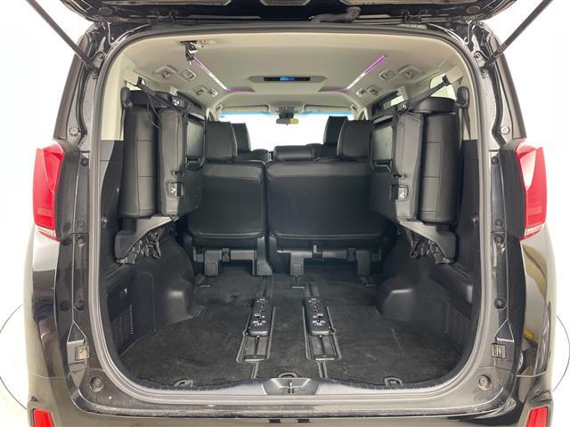 アルファード ２．５Ｓ　純正９．２インチＤＡ＆ナビ＆ＢＴ　バックモニター　レーダークルーズコントロール　アイドリングストップ　ＡＣ１００Ｖ　寒冷地仕様　両側パワースライド　レザー調シートカバー　夏冬タイヤ　保証書取説有（30枚目）