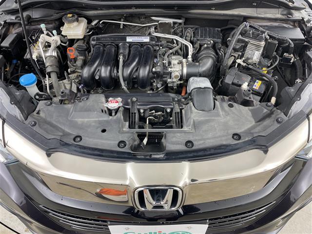 ヴェゼル ハイブリッドＸ・ホンダセンシング　１オーナー　純正ナビ＆ＴＶ＆ＢＴ　バックカメラ　パドルシフト　アダプティブクルーズコントロール　寒冷地仕様　フロントワイパーデアイサー　ドアミラーヒーター　前席シートヒーター　純正リモコンスターター（6枚目）