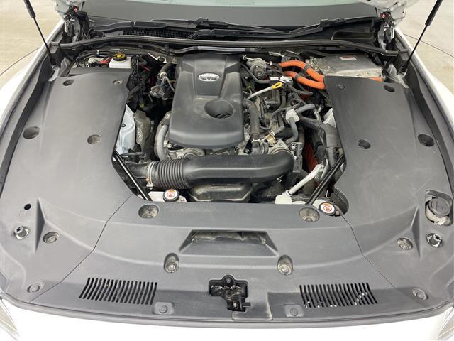 クラウンハイブリッド RSアドバンス Four ・ワンオーナー・4WD・寒冷地仕様・純正ナビ・バックカメラ・トヨタセーフティセンス・ブラインドスポットモニター・レーダークルーズコントロール・ヘッドアップディスプレイ・レザーシート・前席パワーシート(6枚目)