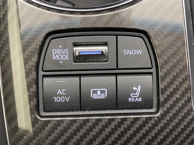 クラウンハイブリッド RSアドバンス Four ・ワンオーナー・4WD・寒冷地仕様・純正ナビ・バックカメラ・トヨタセーフティセンス・ブラインドスポットモニター・レーダークルーズコントロール・ヘッドアップディスプレイ・レザーシート・前席パワーシート(16枚目)