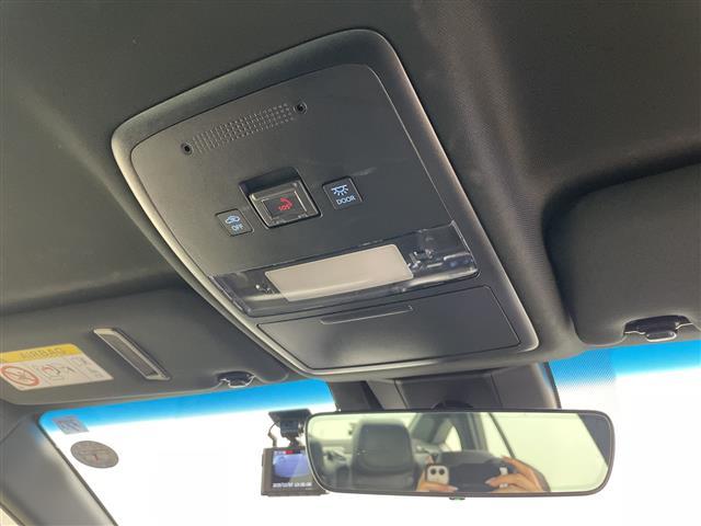 クラウンハイブリッド RSアドバンス Four ・ワンオーナー・4WD・寒冷地仕様・純正ナビ・バックカメラ・トヨタセーフティセンス・ブラインドスポットモニター・レーダークルーズコントロール・ヘッドアップディスプレイ・レザーシート・前席パワーシート(21枚目)