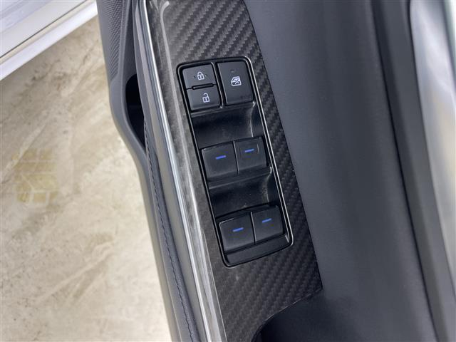 クラウンハイブリッド RSアドバンス Four ・ワンオーナー・4WD・寒冷地仕様・純正ナビ・バックカメラ・トヨタセーフティセンス・ブラインドスポットモニター・レーダークルーズコントロール・ヘッドアップディスプレイ・レザーシート・前席パワーシート(22枚目)