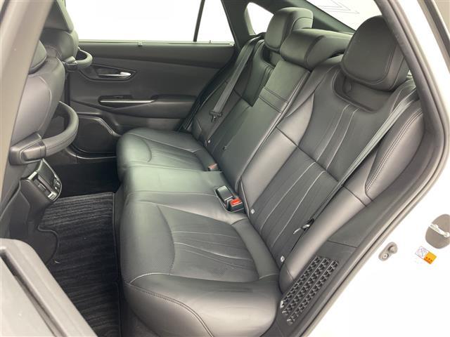 クラウンハイブリッド RSアドバンス Four ・ワンオーナー・4WD・寒冷地仕様・純正ナビ・バックカメラ・トヨタセーフティセンス・ブラインドスポットモニター・レーダークルーズコントロール・ヘッドアップディスプレイ・レザーシート・前席パワーシート(30枚目)