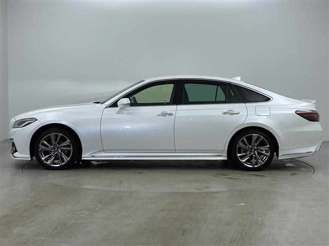 クラウンハイブリッド RSアドバンス Four ・ワンオーナー・4WD・寒冷地仕様・純正ナビ・バックカメラ・トヨタセーフティセンス・ブラインドスポットモニター・レーダークルーズコントロール・ヘッドアップディスプレイ・レザーシート・前席パワーシート(37枚目)