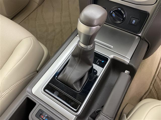 ランドクルーザープラド TX Lパッケージ レザーシート(ベージュ) パワーシート シートヒーター ベンチレーション ルーフレール 社外ナビ フルセグTV BT バックカメラ レーダークルーズコントロール ビルトインETC 横滑り防止(15枚目)