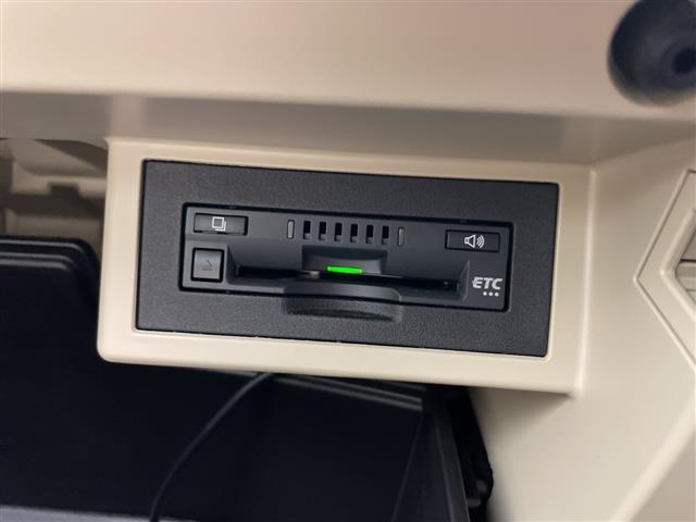 ランドクルーザープラド TX Lパッケージ レザーシート(ベージュ) パワーシート シートヒーター ベンチレーション ルーフレール 社外ナビ フルセグTV BT バックカメラ レーダークルーズコントロール ビルトインETC 横滑り防止(19枚目)