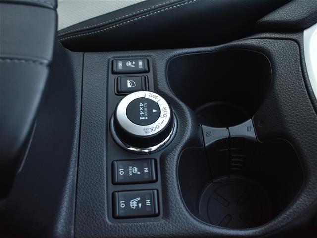 エクストレイル モード・プレミア ハイコントラストインテリア(17枚目)