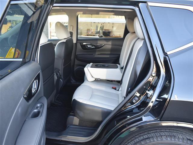 エクストレイル モード・プレミア ハイコントラストインテリア(23枚目)