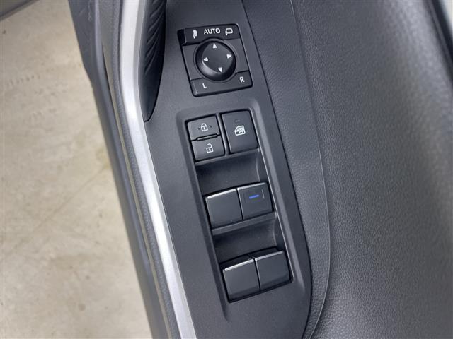 RAV4 G Zパッケージ 4WD 寒冷地仕様 モデリスタフルエアロ 純正ディスプレイオーディオ 全方位カメラ トヨタセーフティセンス レーダークルーズコントロール パワーバックドア D席パワーシート 前席シートヒーター(21枚目)