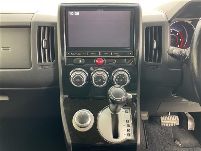 デリカD:5 D パワーパッケージ 4WD ディーゼル 寒冷地仕様 アルパイン9インチナビ 両側パワースライドドア クルーズコントロール パドルシフト 前席シートヒーター ドライブモードセレクター ビルトインETC オートライト(10枚目)