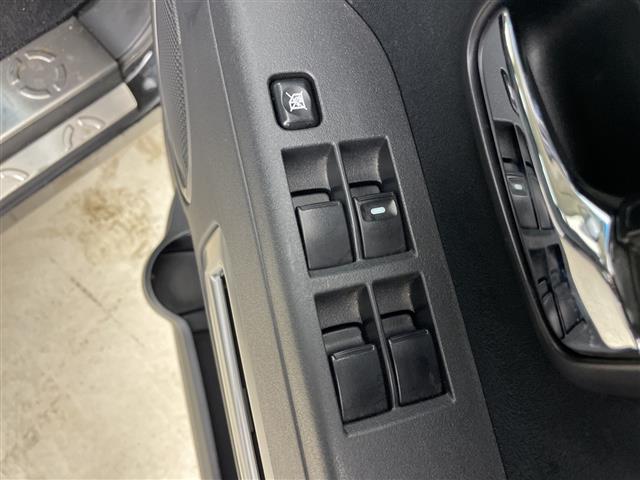 デリカD:5 D パワーパッケージ 4WD ディーゼル 寒冷地仕様 アルパイン9インチナビ 両側パワースライドドア クルーズコントロール パドルシフト 前席シートヒーター ドライブモードセレクター ビルトインETC オートライト(17枚目)