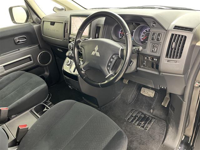 デリカD:5 D パワーパッケージ 4WD ディーゼル 寒冷地仕様 アルパイン9インチナビ 両側パワースライドドア クルーズコントロール パドルシフト 前席シートヒーター ドライブモードセレクター ビルトインETC オートライト(18枚目)