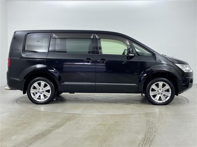 デリカD:5 D パワーパッケージ 4WD ディーゼル 寒冷地仕様 アルパイン9インチナビ 両側パワースライドドア クルーズコントロール パドルシフト 前席シートヒーター ドライブモードセレクター ビルトインETC オートライト(32枚目)