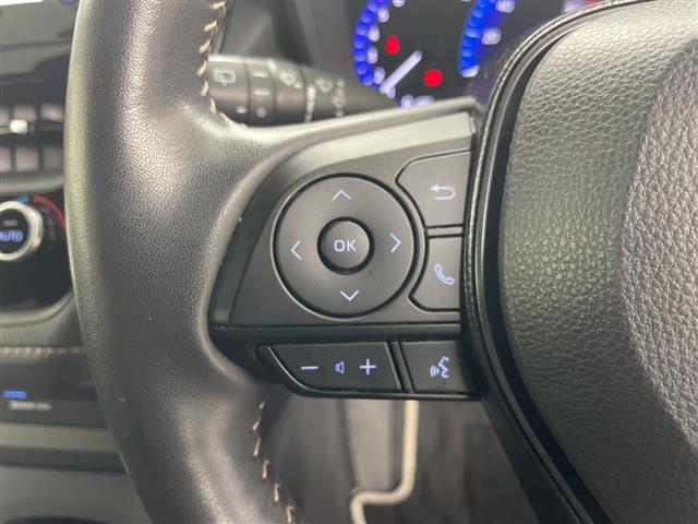 カローラツーリング ハイブリッド ダブルバイビー 4WD 純正ナビ バックカメラ トヨタセーフティーセンス レーダークルーズコントロール ハーフレザーシート 前席シートヒーター ステアリングヒーター ビルトインETC LEDヘッドライト スマートキー(11枚目)