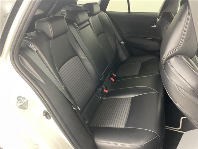 カローラツーリング ハイブリッド ダブルバイビー 4WD 純正ナビ バックカメラ トヨタセーフティーセンス レーダークルーズコントロール ハーフレザーシート 前席シートヒーター ステアリングヒーター ビルトインETC LEDヘッドライト スマートキー(25枚目)