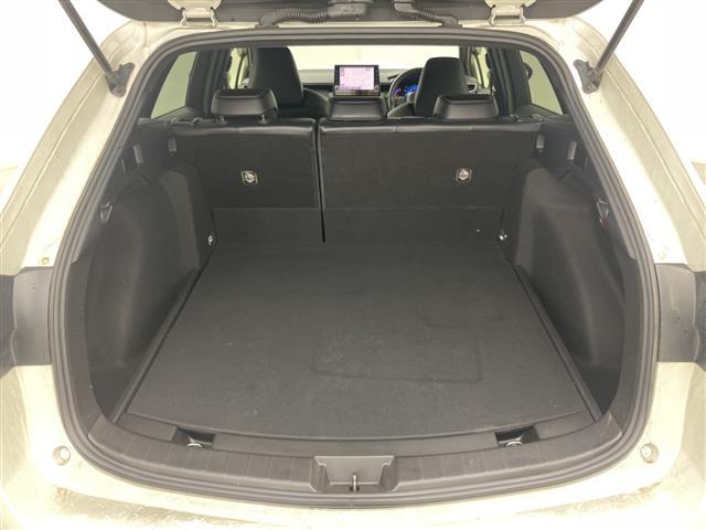 カローラツーリング ハイブリッド ダブルバイビー 4WD 純正ナビ バックカメラ トヨタセーフティーセンス レーダークルーズコントロール ハーフレザーシート 前席シートヒーター ステアリングヒーター ビルトインETC LEDヘッドライト スマートキー(30枚目)