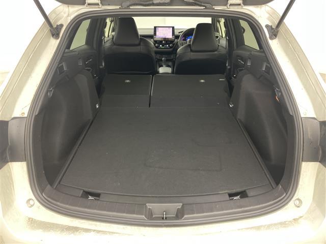 カローラツーリング ハイブリッド ダブルバイビー 4WD 純正ナビ バックカメラ トヨタセーフティーセンス レーダークルーズコントロール ハーフレザーシート 前席シートヒーター ステアリングヒーター ビルトインETC LEDヘッドライト スマートキー(31枚目)