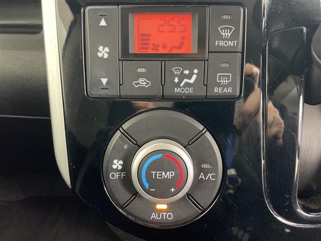 タント カスタムRS SA 4WD・社外ナビ(HDD&AM&FM)・両側パワースライドドア・社外前後ドライブレコーダー・アイドリングストップ・プッシュスタート・HIDヘッドライト・オートライト・スマートキー・夏タイヤ積込(12枚目)