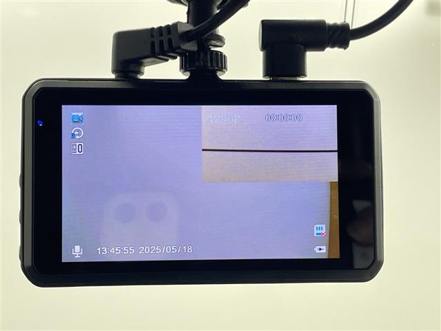 タント カスタムRS SA 4WD・社外ナビ(HDD&AM&FM)・両側パワースライドドア・社外前後ドライブレコーダー・アイドリングストップ・プッシュスタート・HIDヘッドライト・オートライト・スマートキー・夏タイヤ積込(16枚目)