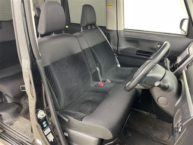 タント カスタムRS SA 4WD・社外ナビ(HDD&AM&FM)・両側パワースライドドア・社外前後ドライブレコーダー・アイドリングストップ・プッシュスタート・HIDヘッドライト・オートライト・スマートキー・夏タイヤ積込(22枚目)