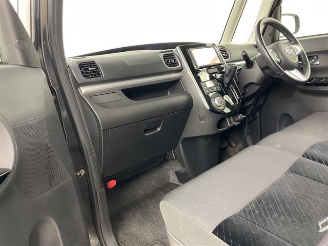 タント カスタムRS SA 4WD・社外ナビ(HDD&AM&FM)・両側パワースライドドア・社外前後ドライブレコーダー・アイドリングストップ・プッシュスタート・HIDヘッドライト・オートライト・スマートキー・夏タイヤ積込(25枚目)