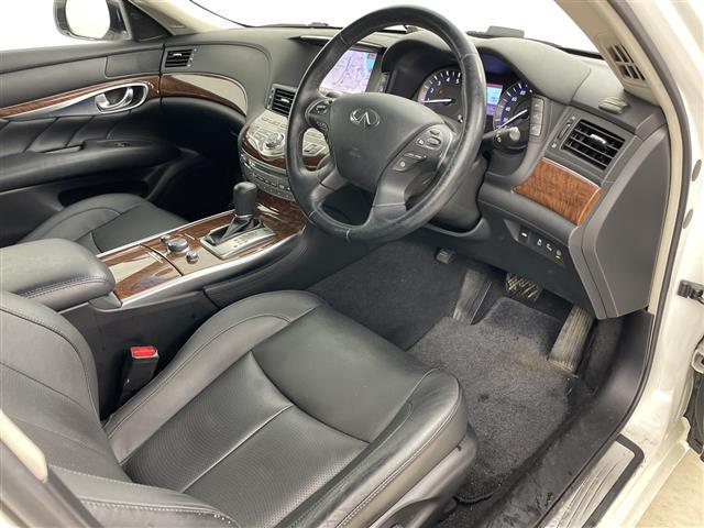 フーガ 370GT FOUR ・4WD・純正ナビ&TV&CD&BT・全方位カメラ・エマージェンシーブレーキ・ブラインドスポットモニター・レーダークルーズコントロール・ステアリングスイッチ・レザーシート・パワーシート(22枚目)