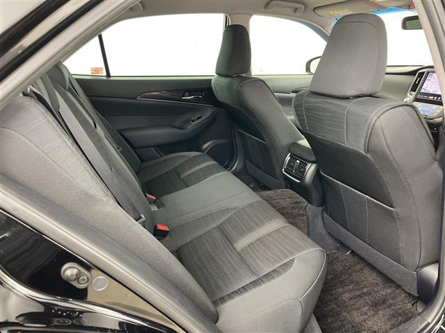 クラウン アスリートＳｉ－Ｆｏｕｒ　・４ＷＤ・純正ナビ＆ＴＶ＆ＣＤ＆ＤＶＤ＆ＢＴ・バックカメラ・クルーズコントロール・ステアリングスイッチ・ビルトインＥＴＣ・純正フロアマット・ＨＩＤヘッドライト・オートライト・スマートキー・スペアキー（23枚目）