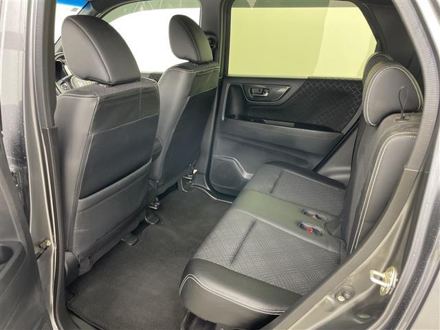 N-WGNカスタム G・Lパッケージ ・4WD・純正ナビ&CD&DVD&TV&SD&BT・バックカメラ・ハーフレザーシート・前席シートヒーター・ドアミラーヒーター・クルーズコントロール・横滑り防止・ビルトインETC・HIDヘッドライト(28枚目)