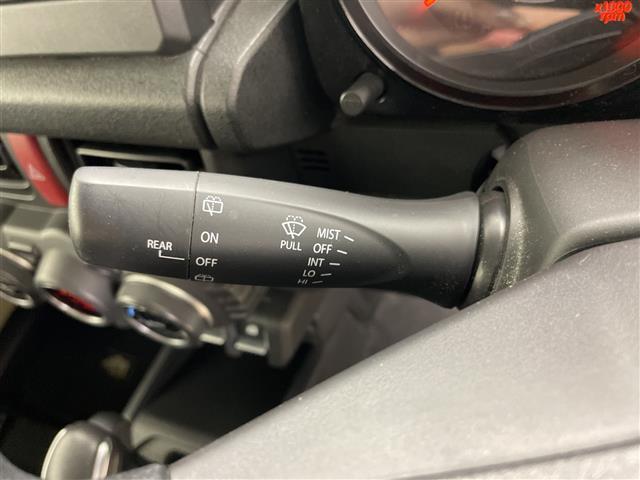 ジムニー XL ・ワンオーナー・4WD・寒冷地仕様・社外ナビ・バックカメラ・衝突軽減ブレーキ・レーンキープアシスト・前席シートヒーター・ドアミラーヒーター・ビルトインETC・社外前後ドライブレコーダー・スマートキー(10枚目)