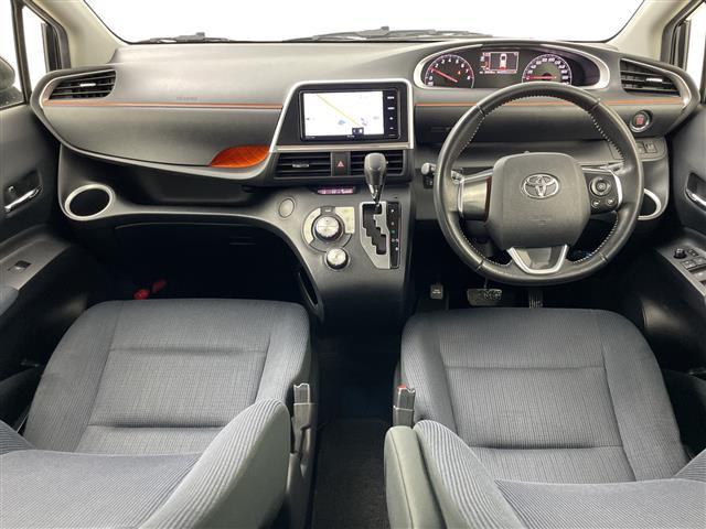 シエンタ Ｇ　寒冷地仕様　社外ナビ＆ＣＤ＆ＤＶＤ＆ＳＤ＆ＢＴ　衝突被害軽減ブレーキ　レーンキープアシスト　両側パワースライドドア　バックカメラ　社外前後ドライブレコーダー　ビルトインＥＴＣ　冬タイヤ車載（2枚目）