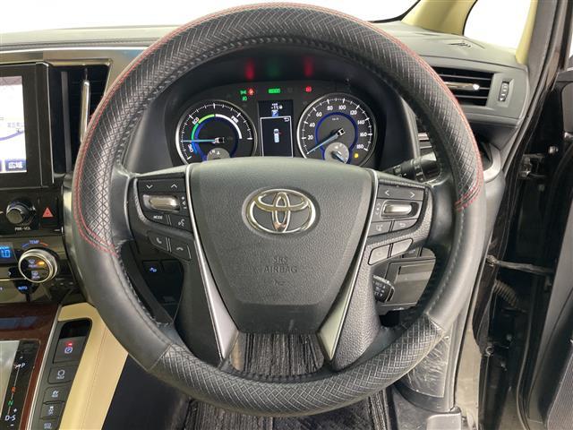 ヴェルファイアハイブリッド Ｘ　４ＷＤ　寒冷地　ＪＢＬ　純正ナビ　全方位カメラ　クルーズコントロール　純正フリップダウンモニター　両側パワースライドドア　ステアリングスイッチ　１５００Ｗコンセント　ビルトインＥＴＣ　社外ドラレコ前後（10枚目）