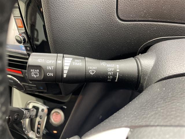 セレナ ハイウェイスター　Ｖセレクション＋セーフティ　Ａセフ　・４ＷＤ・純正ナビ・全方位カメラ・両側パワースライドドア・エマージェンシーブレーキ・クルーズコントロール・アイドリングストップ・ビルトインＥＴＣ・ＨＩＤヘッドライト・オートライト・夏タイヤ積込（9枚目）