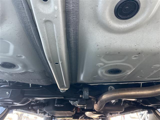 アルファードハイブリッド ＳＲ　Ｃパッケージ　ツインムーンルーフ／ＲＳＲダウンサス／ＢＢＳ２０インチＡＷ／純正ナビ＆ＣＤ＆ＤＶＤ＆ＵＳＢ＆ＢＴ＆ｍｉｒａｃａｓｔ／純正フリップダウンモニター／バックカメラ／ビルトインＥＴＣ／ＬＥＤヘッドライト（7枚目）