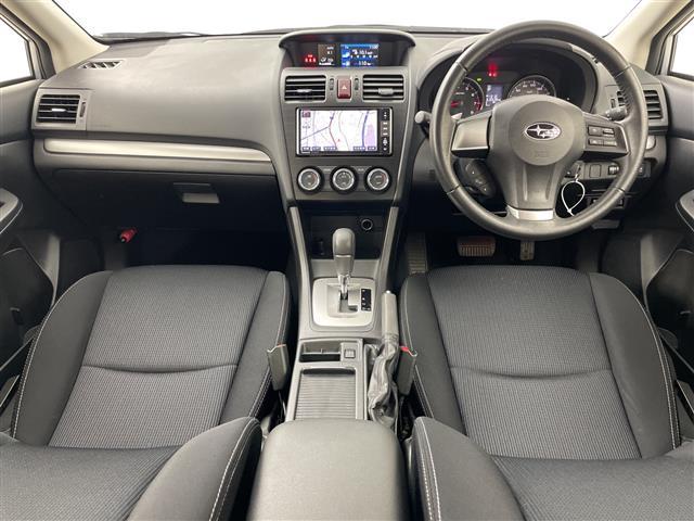 インプレッサスポーツ ２．０ｉアイサイト　４ＷＤ・純正ナビ・ＢＴ＆ＣＤ＆ＤＶＤ＆ＳＤ＆フルセグＴＶ・アイサイト・レーダークルーズコントロール・パドルシフト・アイドリングストップ・ビルトインＥＴＣ・オートライト・リモコンキー（2枚目）