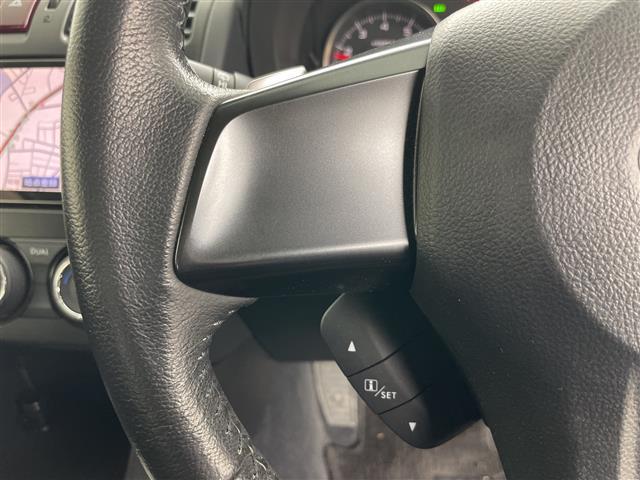 インプレッサスポーツ ２．０ｉアイサイト　４ＷＤ・純正ナビ・ＢＴ＆ＣＤ＆ＤＶＤ＆ＳＤ＆フルセグＴＶ・アイサイト・レーダークルーズコントロール・パドルシフト・アイドリングストップ・ビルトインＥＴＣ・オートライト・リモコンキー（10枚目）