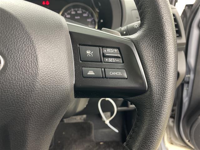 インプレッサスポーツ ２．０ｉアイサイト　４ＷＤ・純正ナビ・ＢＴ＆ＣＤ＆ＤＶＤ＆ＳＤ＆フルセグＴＶ・アイサイト・レーダークルーズコントロール・パドルシフト・アイドリングストップ・ビルトインＥＴＣ・オートライト・リモコンキー（11枚目）