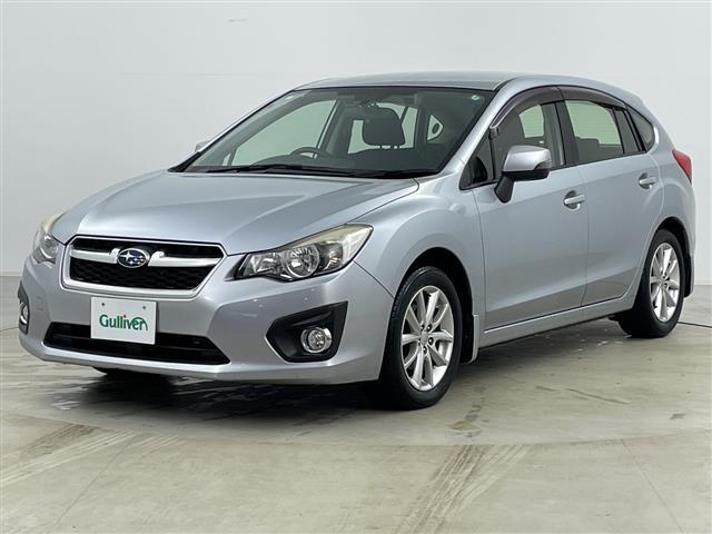 インプレッサスポーツ ２．０ｉアイサイト　４ＷＤ・純正ナビ・ＢＴ＆ＣＤ＆ＤＶＤ＆ＳＤ＆フルセグＴＶ・アイサイト・レーダークルーズコントロール・パドルシフト・アイドリングストップ・ビルトインＥＴＣ・オートライト・リモコンキー（32枚目）