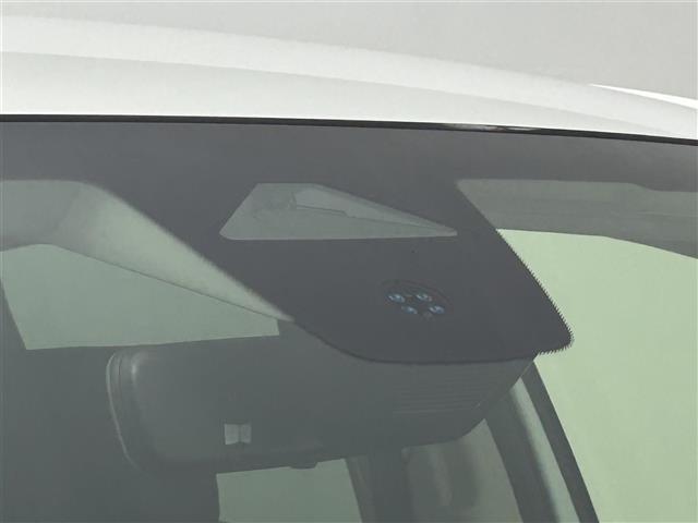 ������тm���C�P���̃K���o�[�����炱���ł��鍂������I���Q�O�Q�O�N�P���@�i���j���{�\����������������ׁi�������ÎԔ���s��̑�蔃����Ǝ҂�ΏۂƂ����u���Î����Ԕ���䐔�m���D�P�����v���j