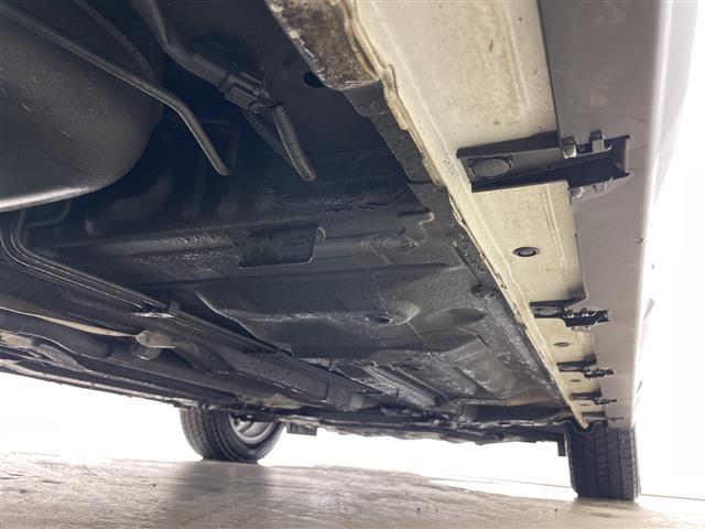 �K���X�R�[�e�B���O�A�i�r�Q�[�V�����A�d�s�b�ȂǁA���̑��̃p�[�c�̎��t�������ς���̂����k�������Ă���܂��I�I�N���}�̂��Ɖ��ł����C�����������I