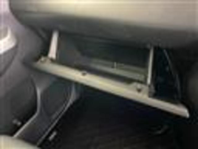 ◆【クルマのある生活に、もっと安心を。】ガリバーの保証は、走行距離が無制限！電球や消耗品、ナビ等の社外品も保証対象。末永いカーライフに対応する充実した保証内容（保証期間によって保証内容は変わります。）