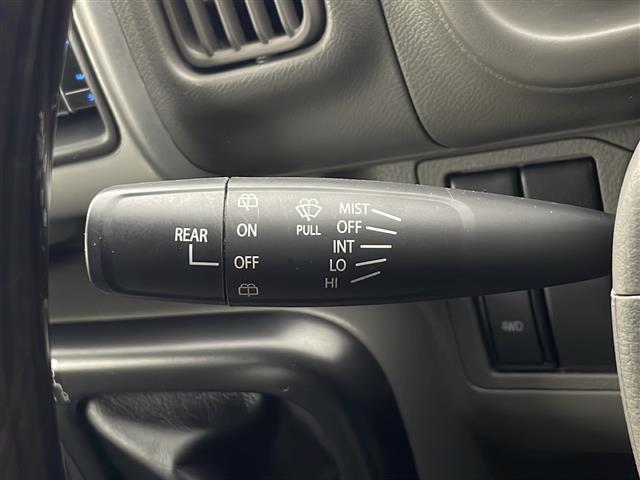 エブリイ ＰＡリミテッド　パートタイム４ＷＤ　ナビ　フルセグＴＶ　Ｂｌｕｅｔｏｏｔｈ　バックカメラ　前席パワーウィンドウ　キーレス　入ルーフ　最大積載量３５０ｋｇ（9枚目）
