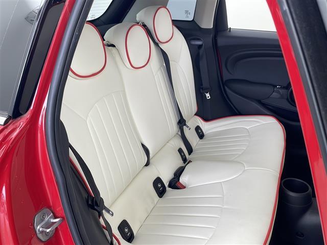 ＭＩＮＩ ヴィクトリア　純正ナビ　プッシュスタート　スマートキー　スペアキー　ＣＡＢＡＮＡシートカバー　ＬＥＤヘッドライト　フォグランプ　電動格納ミラー　前方ドライブレコーダー　ＥＴＣ　純正アルミホイール　社外フロアマット（22枚目）