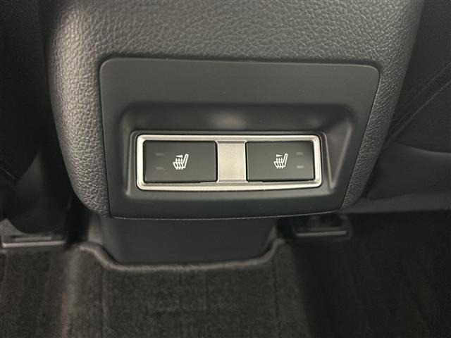 フォレスター Ｓ－リミテッド　４ＷＤ　純正ナビ　フルセグＴＶ　バックカメラ　パワーシート　シートヒーター　レーダークルーズコントロール　ヒルディセントコントロール　パドルシフト　ハーフレザー　オートライト　スマートキー　スペアキー（19枚目）