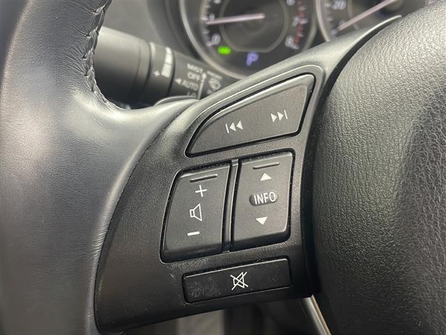 アテンザセダン ２５Ｓ　Ｌパッケージ　純正ナビ　バックカメラ　クルーズコントロール　車線逸脱　ＲＶＭ　パドルシフト　ステアリングスイッチ　ｉ－ｓｔｏｐ　プッシュスタート・スマートキー　スペアキー１本　前席パワーシート　前席シートヒーター（13枚目）
