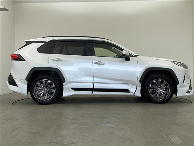 ＲＡＶ４ Ｇ　４ＷＤ　ＴＲＤエアロ　ルーフレール　パワーバックドア　純正ディスプレイオーディオ　全方位カメラ・バックカメラ　ビルトインＥＴＣ２．０　トヨタセーフティセンス　アダプティブクルーズコントロール　ＵＳＢ（27枚目）