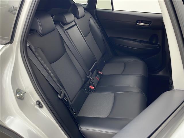 カローラクロス ハイブリッド　Ｚ　４ＷＤ　メモリ純正ナビ　Ｂｌｕｅｔｏｏｔｈ　フルセグ　バックカメラ　ビルトインＥＴＣ　クルーズコントロール　レーンキープアシスト　車線逸脱警報　ステアリングヒーター　クリアランスソナー（24枚目）